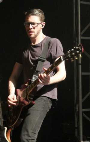 Sleepmakeswaves @Lyon Le Marché Gare 26-03-2015